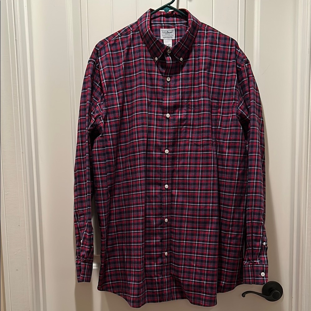L.L. Bean Red, Blue, and Black, Casual Button Down Shirt